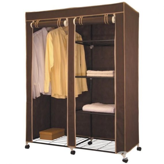 خزانة الملابس